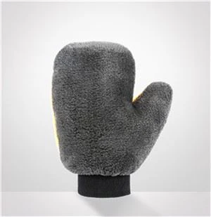 Coral Velvet Gloves